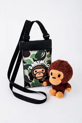 BAPE KIDS® by *a bathing ape® 15th anniversary BOOK MILO in ポシェット