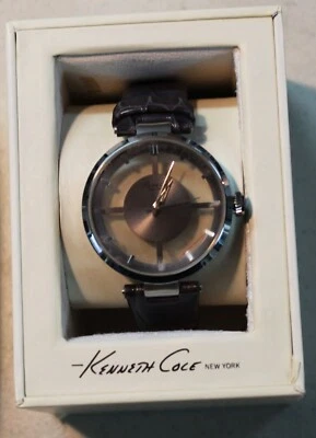 New Kenneth Cole KC 2611 Women,s Watch Trans Parency Classic See Thru W/original