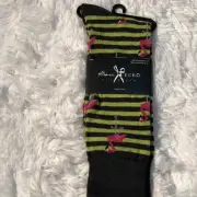 Marc Ecko Cut & Sew Mens Novelty Crew Socks Green Flamingo
