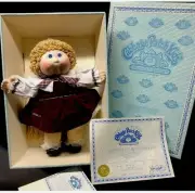 1985 Vintage DELLA FRANCES Porcelain Cabbage Patch Kids #4885 New in OriginaCase