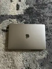 13" Apple MacBook Air 2020 M1 Chip 8-Core 16GB RAM 256GB SSD Silver - Good