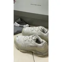 在飛比找蝦皮購物優惠-巴黎世家Balenciaga Triple s 二手