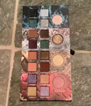 Urban Decay Game of Thrones Eyeshadow Palette NIB 100% Authentic Guaranteed