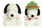 2 Piece Aurora Peanuts Palm Pal Plush Bundle, Snoopy and Beagle Scout Snoopy, 5"
