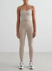 [AIM'N AU] Beige Melange Shape Seamless Tights & Strap Singlet Set