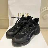 在飛比找蝦皮購物優惠-Christian Dior 迪奧 DIOR D-CONNE