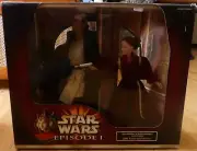 Star wars Episode 1 Qui-Gon Jinn & Queen Amidala figures 1999 Hasbro