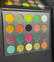 Artittude Cosmetics MANEATER EYESHADOW PALETTE - UK Indie Brand