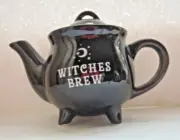Witches Brew Black Ceramic Cauldron Teapot * Boxed *