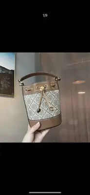 在飛比找Yahoo!奇摩拍賣優惠-名牌精品包 國際精品包 TORY BURCH  10