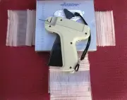 Arrow CM-5S Tagging Gun for Tagging and Labelling + 1000 your choise of barbs