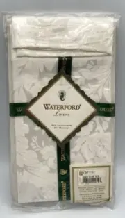 Waterford Linens Barons Court Pearl Fingertip Towels Napkins 1996 2pc 14x20