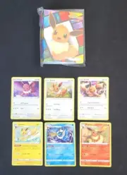 Pokémon Sealed Eevee Mini Binder 6 Cards Vaporeon Jolteon Flareon