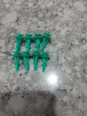 DODGE DURANGO JEEP GRAND CHEROKEE SET OF 8 Liftgate Interior Trim Retainer Pins