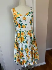 Review Dress, White with Yellow Flower, Size 14, New with tags RRP $289