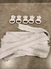 Giant White Plastic Zipper - 5 yards and 10 inches, 5 pulls