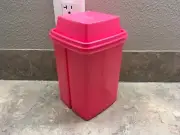 Tupperware Pick A Deli