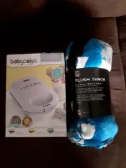 Lions Throw And Babycakes Mini Pop Maker