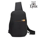 【LYNX】美國山貓極簡主義多隔層機能防潑水尼龍布包單肩包 胸包 俐落黑 LY39-1101-99