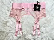 Honey Birdette BELINDA Light Pink Floral Lace Garter Suspender Belt XS