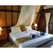 Zipp Bar Restaurant & Bungalows