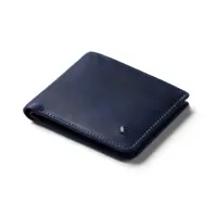 在飛比找momo購物網優惠-【Bellroy】Hide & Seek 皮夾 短夾 RFI