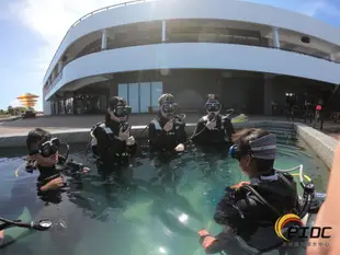 澎湖潛水|初級水肺潛水課程(共三天,學科+術科+海洋實習)|提供輕重裝備