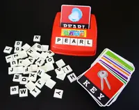 在飛比找樂天市場購物網優惠-英文字母卡片機游戲教具學英語單詞早教看圖識字拼盤兒童益智玩具