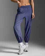 Aero Hi-Rise Woven Jogger, 2XU, XS, FutureDusk/FutureDuskReflectv, Female