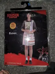 Netflix Stranger Things Season 4 Eleven Halloween Costume