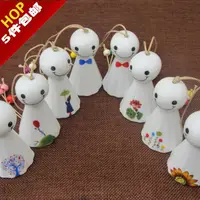在飛比找樂天市場購物網優惠-可愛晴天娃娃陶瓷風鈴掛件日式生日學生禮物景德鎮陶瓷飾品
