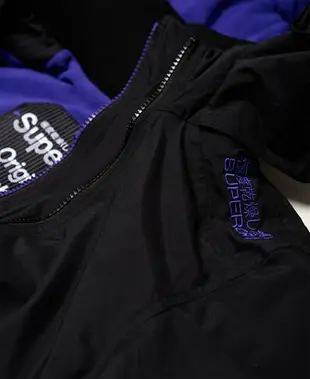 Superdry 極度乾燥 Pop Zip Hood Arctic Windcheater 連帽 風衣外套 女(黑/紫)