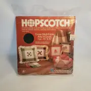 VTG New Charles Craft Hopscotch Cross Stitch 1 Piece 15x15 Green Off-White 14ct