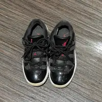 在飛比找蝦皮購物優惠-Jordan 11代  童鞋 US11C 17cm