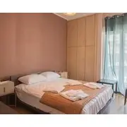 Stylish 3 Bedroom Appartment Piraeus Center Next To Port And Metro
