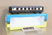 GRAHAM FARISH 64 OO GAUGE BR PULLMAN DINER CAR COACH ol