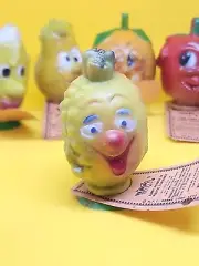 FUNNY FRUITS 1971 Hoo's: Pineapple Candy Powder Filled Toy - IT FIZZES! - SEALED