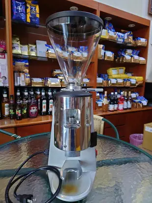 中古/二手 -咖啡機租賃租購- KLUB R1 單孔 義式咖啡機 半自動咖啡機+楊家磨豆機 含安裝 保固 教學