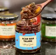 Sambal Abang Syukor [Ready To Eat] Chillies Gravy Delicious -Pickled Talang Fish