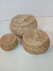 NWT Set Of 3 Nesting Sweetgrass Baskets/Bowl With Lids Coiled Handmade