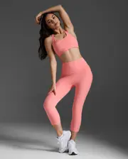 Form Soft Touch Hi-Rise Compression 3/4 Tights, 2XU, L, Pink Glow/Pink Glow, Female