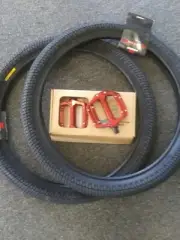 Haro MS-4 tires (pair) 20 x 2.0 & Red Haro Fussion pedals 9/16 & tool