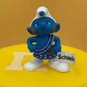 Smurfs 20732 Gutsy Smurf Scottish Kilt Figure Vtg Schleich Scotland Figurine PVC