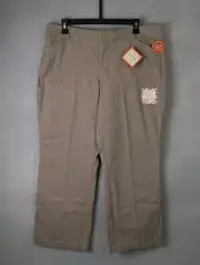 Dockers Khaki Womens 16P Short Straight Leg Pants With Hello Smooth New NWT