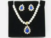 AVON SEPTEMBER BIRTHSTONE ACCENT PEARLESQUE NECKLACE & EARRINGS SET