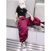 在飛比找ETMall東森購物網優惠-爵士舞服裝女童街舞潮服兒童黑白短袖高腰露臍裝模特個性走秀表演