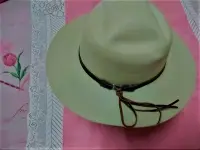 在飛比找Yahoo!奇摩拍賣優惠-SYDEY DENVER 毛呢 西式 造型帽 牛仔帽