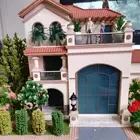 10pcs 1: 100 Scale 1.9cm Miniature Street Landscape Decorations