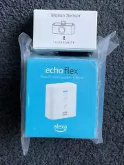 Amazon Echo Flex Plug-in Smart Speaker PLUS Motion Detector Add-on - BRAND NEW