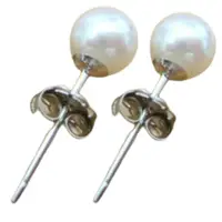 在飛比找momo購物網優惠-【小樂珠寶】秀氣白925純銀貼式耳針3A南洋深海貝珍珠耳環(
